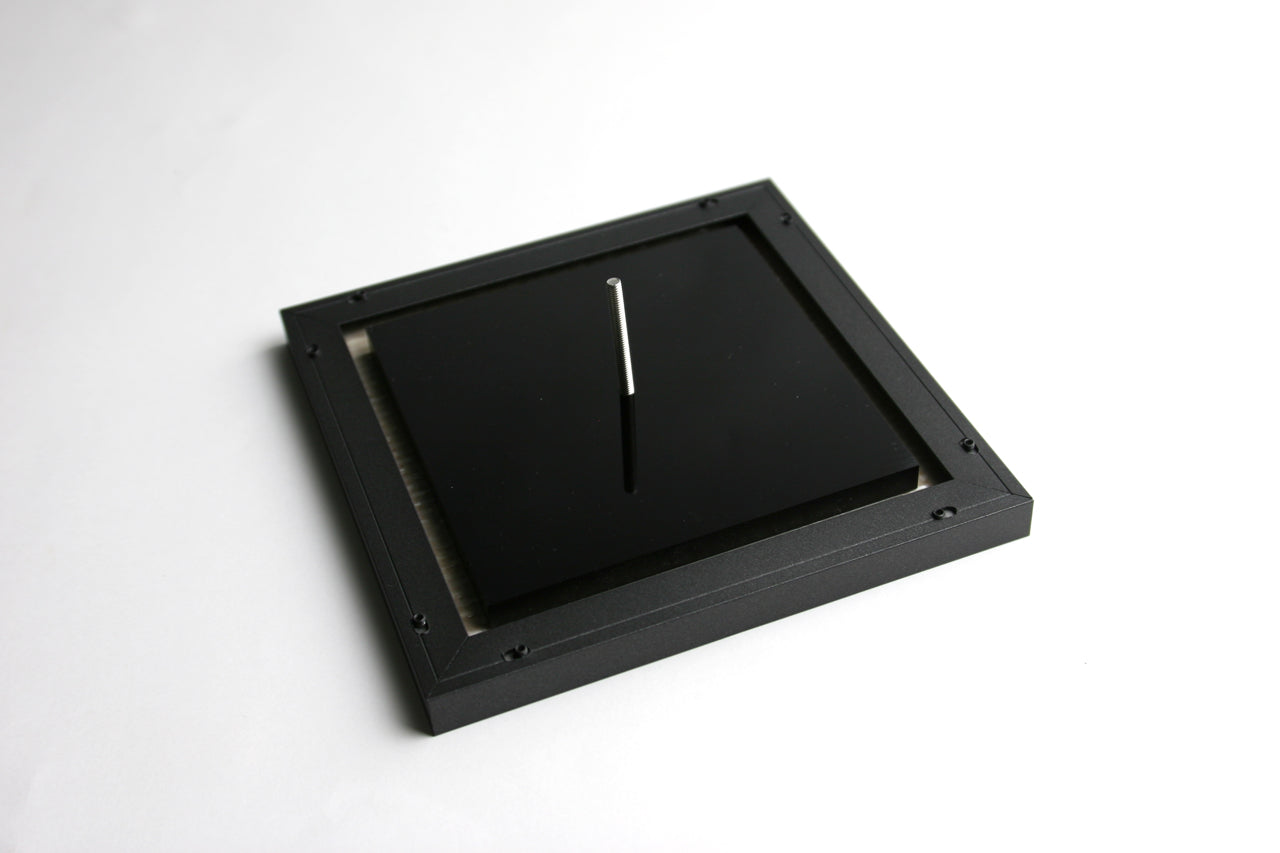 Framework 150×150mm(片岡) – ミッドセンチュリー表札 MICS(ミクス)