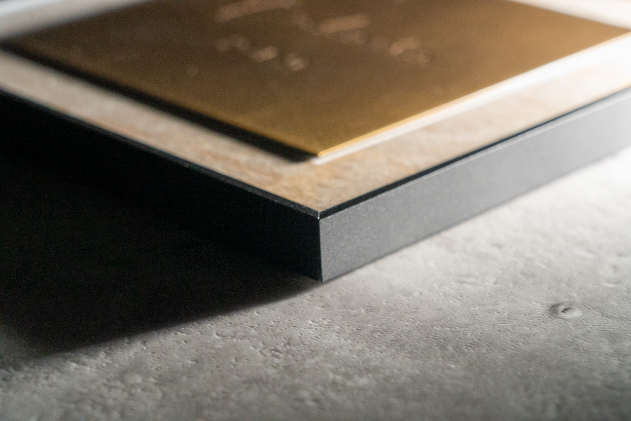 Brass frame 150×150mm(Fukuda) – ミッドセンチュリー表札 MICS(ミクス) Brass frame 150×150mm(Fukuda) – ミッドセンチュリー表札 MICS(ミクス)