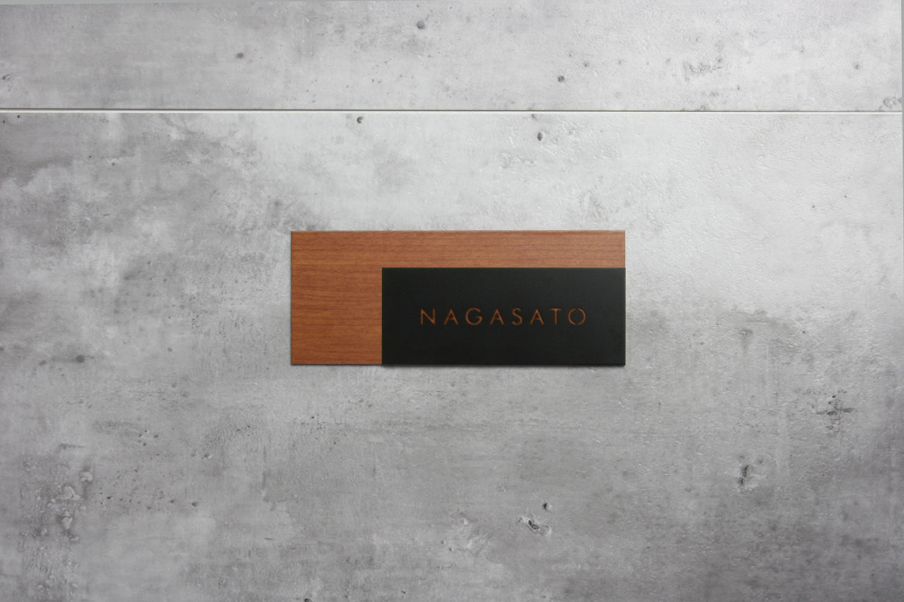 メイン画像（ブラウン）