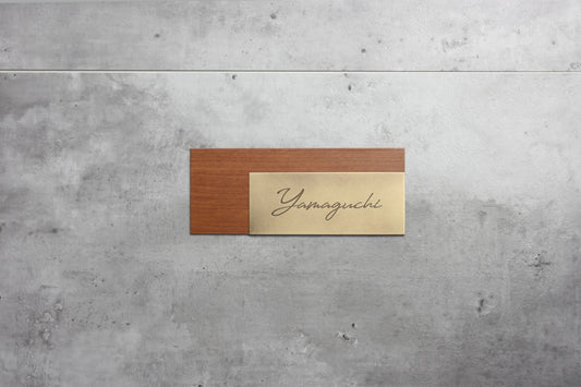 メイン画像（ブラウン）